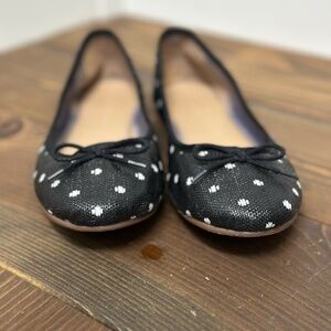 Banana Republic Black and White Polka Dot Flats Size 6